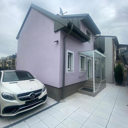 Einfamillienhaus Apartment Rustenfeld ภายนอก รูปภาพ